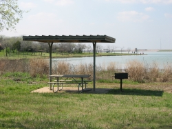 Cedar Hill State Park picnic site